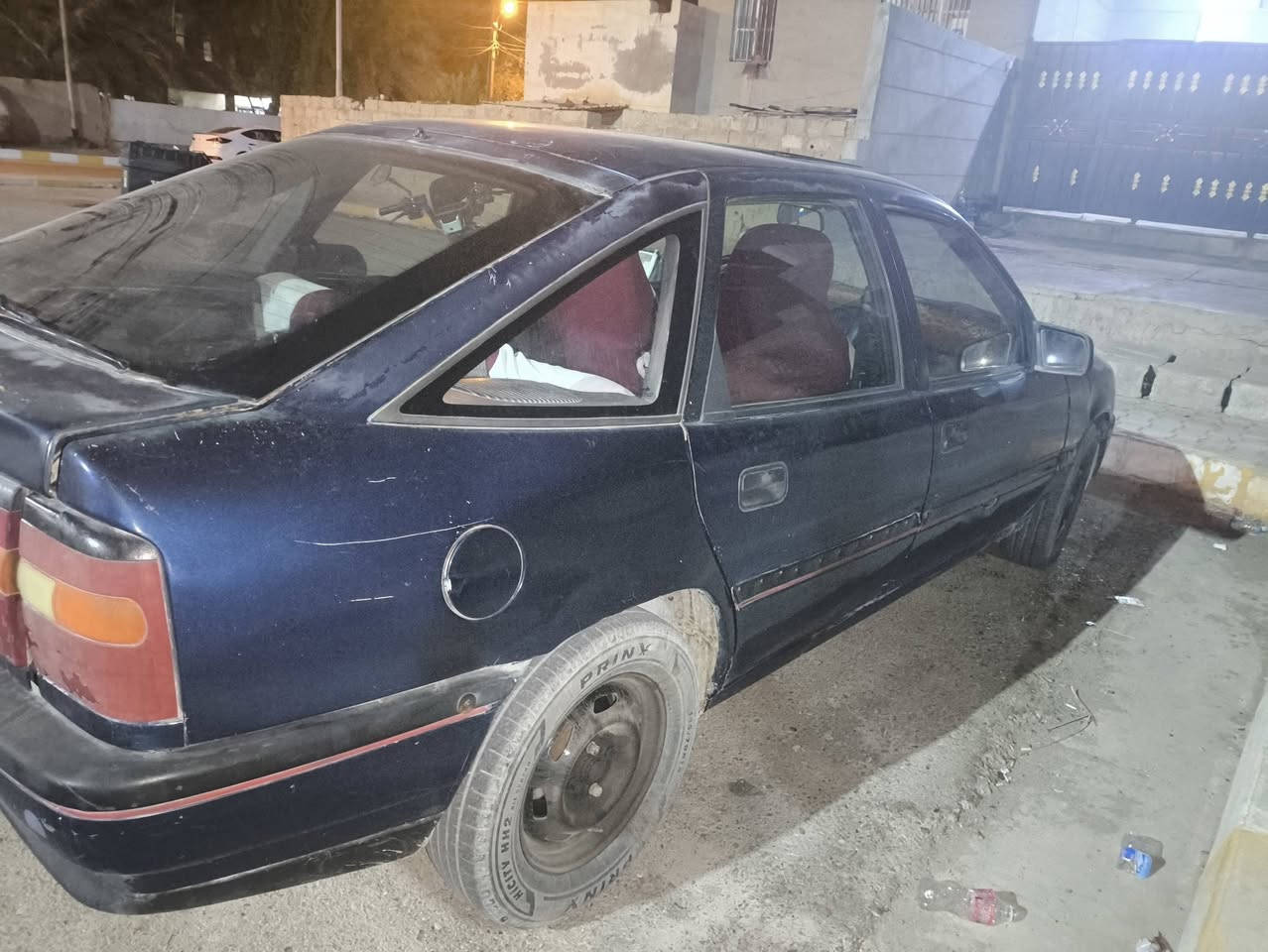 اوبل فكترا للبيع او مراوس بسياره احدث  
موديل 1992 
محرك 2000 كير عادي 
السياره بلاديه بدون ضربه ولا صبغ 
للاستفسار خاص 
او ***********
