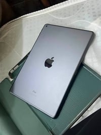 ايباد ٧ • ٣٢ جيجا • نظيف