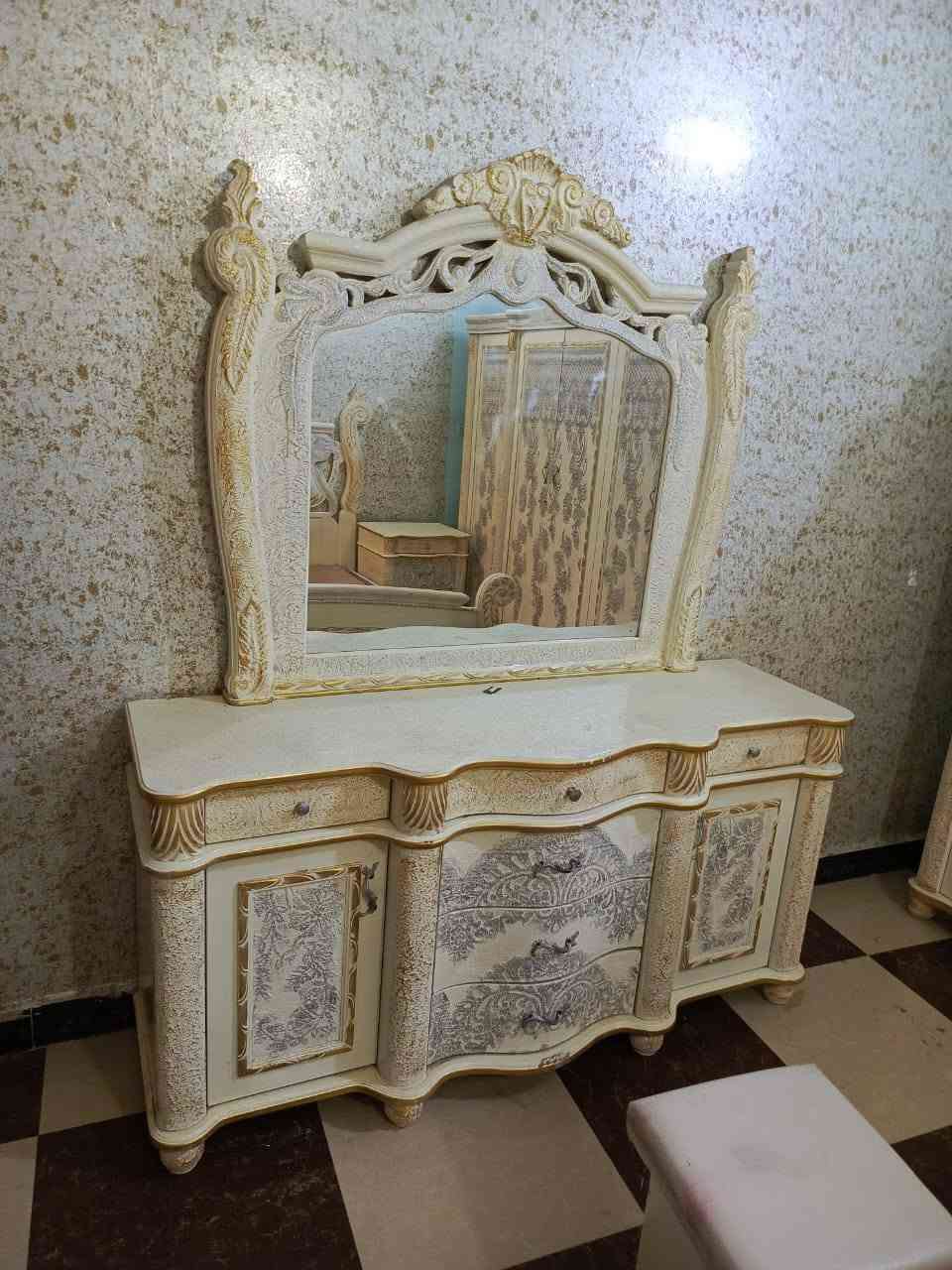غرفه خليجيه 6 باب 🚪 لاستفسار *********** واتساب ناصريه تقاطع الرايه قرب مستشفي الرحمن الاهلي ناصرية, ذي قار
