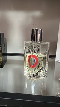 عطر ايتات • مستخدم • بغداد