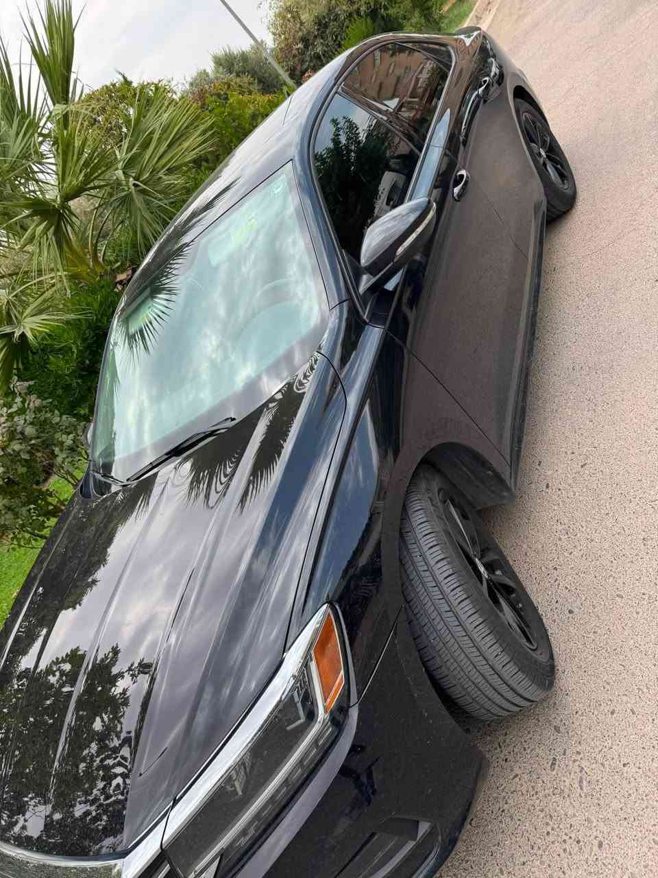 Passat 2021 S
٢ قطعة صبوغ بدون دواخل و بدون ارباك 
٧٨،٠٠٠ ميل 
رادار ٣٦٠
كاميرة 
فحص و هزة جديد 
كامل سيرفس جديد 
اربيل
***********
