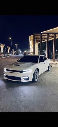 دودج تشارجر • مستعجل • قص