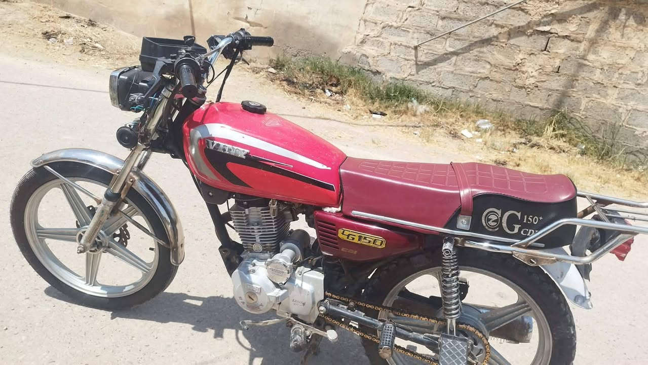 سيفان موديل 20 السعر350 وبي مجال المكان الوجهية ***********
