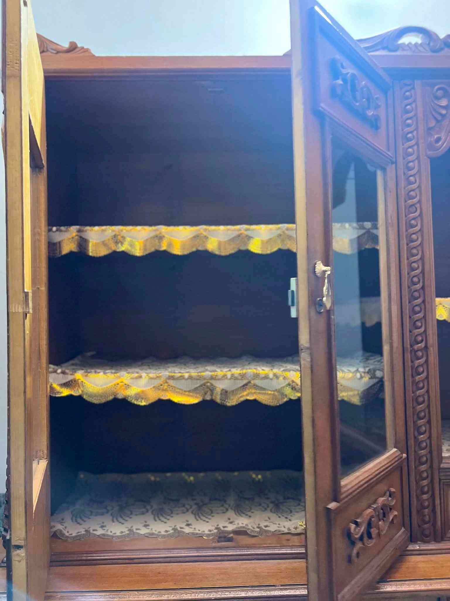 *السلام عليكم*

_للبيع بوفيه صاج 
_عدد بيبيان 4 و5 جرارات
_الاستفسار ***********
@إشارة
