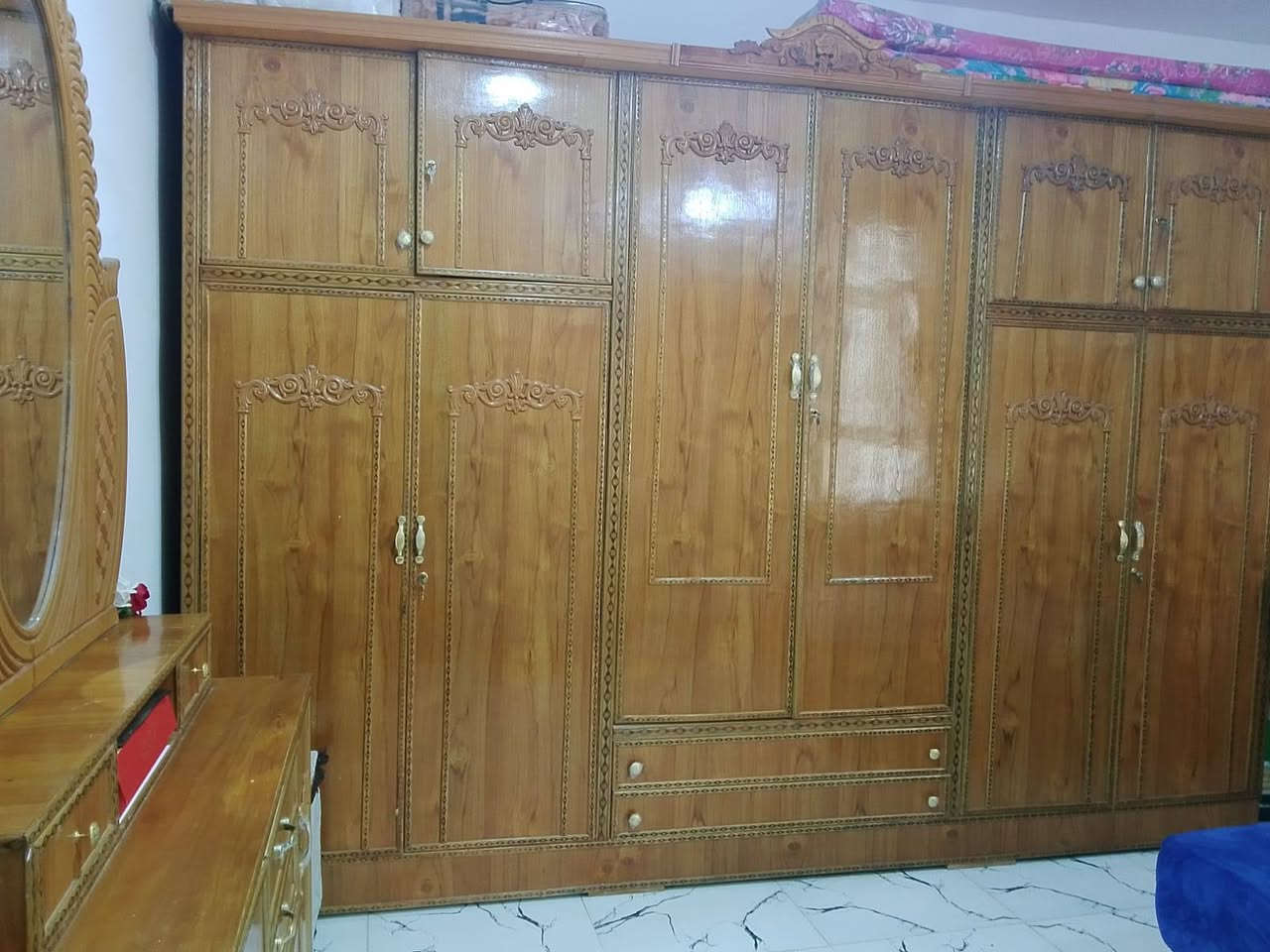 السلام عليكم غرفة نوم مستعملة استعمال قليل السعر 850الف بيها مجال 
المكان الحسينية مال راشدية 
***********
