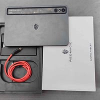 Redmagic astra   للبیع  Battrey  95🔋 Rom 256 Ram  12  سعر 765.000  للت...