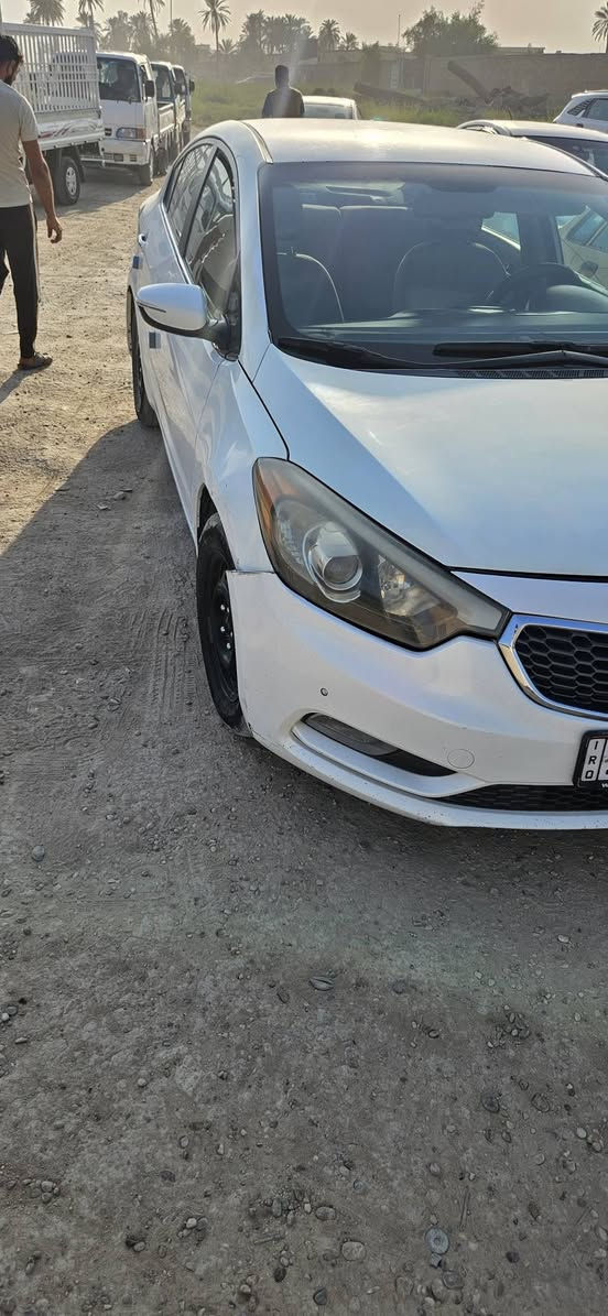 فورتي امريكي موديل 14 السياره جاهزه محرك GDi رقم بغداد بسمي ضررهه جاملغات اماميه
و الجاملغ الخلفي بل عراق  مصبوغه حزام

مري شفط مثبت سرعه تحكم ستيرن 

كير AT  ط نمر 

صدر امامي جديد خلفي 80‎%‎  تبريد ثلج 

السياره دوشمه جديده كل سياره جدد شركه

للاستفسار ***********

مكاني بغداد ابو غريب 

الشراي يتصل او واتساب

السعر 81 بي مجال
