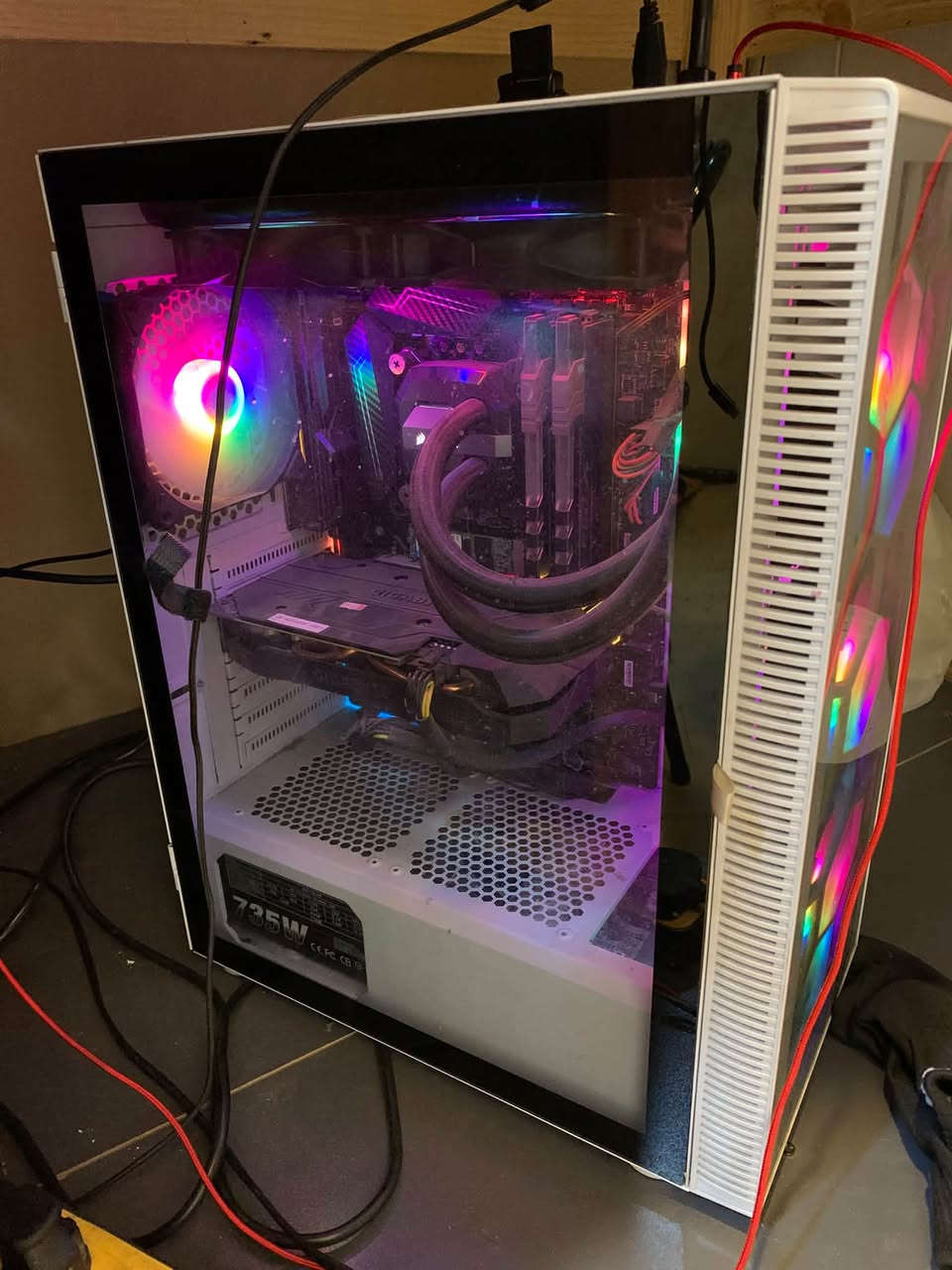 كيس كامل • i7-7700K • RTX 2060