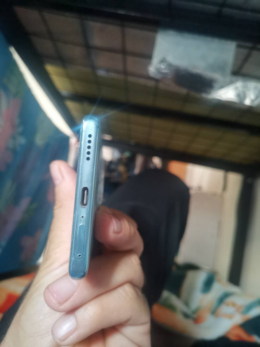 هونر9xc
معاه الكرتونة ووصلة شاحن وجراب 
رامات 12+12
مساحة 256
 يوجد فطر بسيط في الضهر مافتح
السعر 300
حالته ممتازه استعمال خفيف

مكاني بغداد الكرادة

***********