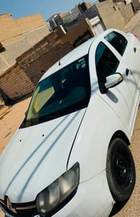رينو سمبل مديل ٢٠١٧ رقم أربيل مكينه وكير  مكفولات تبريد شغال  بيها رشا...