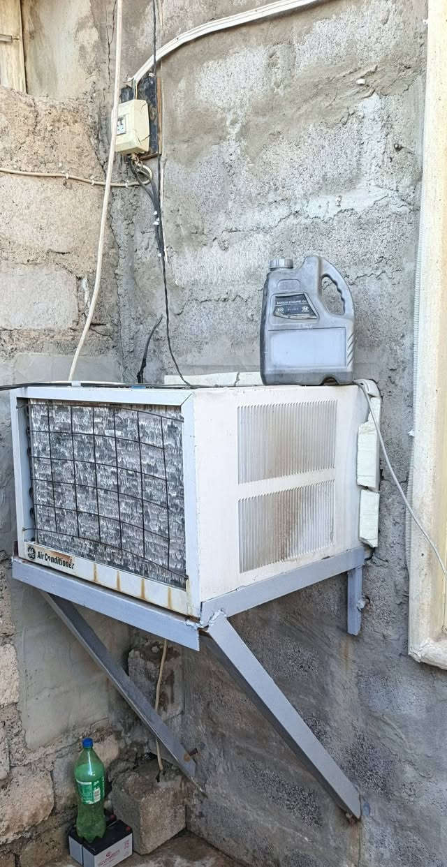 للبيع كنديشن طنين وسدس سعر 250
عنوان موصل جانب الايمن حي التنك ***********
***********
