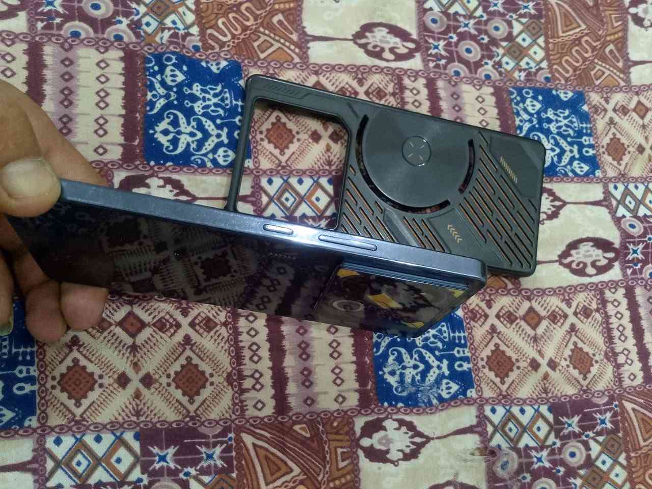 سلام عليكم ! 
جهاز infinx gt 20 pro
جهاز نضيف وما مفتوح كارتونته وشاحنه 
جهاز ع ايدي بي فطر خفيف بشاشه 
مراوس او بيع سعر ٢٢٥ وبي مجال 
***********
