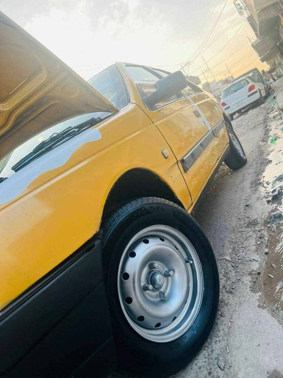 بيجو 2009 مشروع وطني نظيفة مثل ما امبين بالصور مصفره غرامات وهيئه وبيها بطاقة بانزين رايدها  24 $ وبيها مجال بسيط
للتواصل ع الرقم : ***********
العنوان كركوك كركوك, العراق

