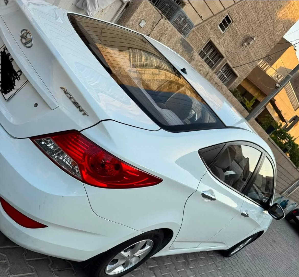 السلام عليكم , اكسنت ٢٠١٣ للبيع السيارة مكفولة محرك وكير وشواصي كفالة عامة السيارة خير من اللّٰه اشاير بلمري وتحكم ستيرن وبيه ضربة بالدوسة فقط موضحة بالصور سيارة مال بيت السيارة وباسمي شرط التحويل ورقم بغداد الدولي الجديد سيارة آي نقص مابيه مكاني
بغداد رقم الهاتف ***********
