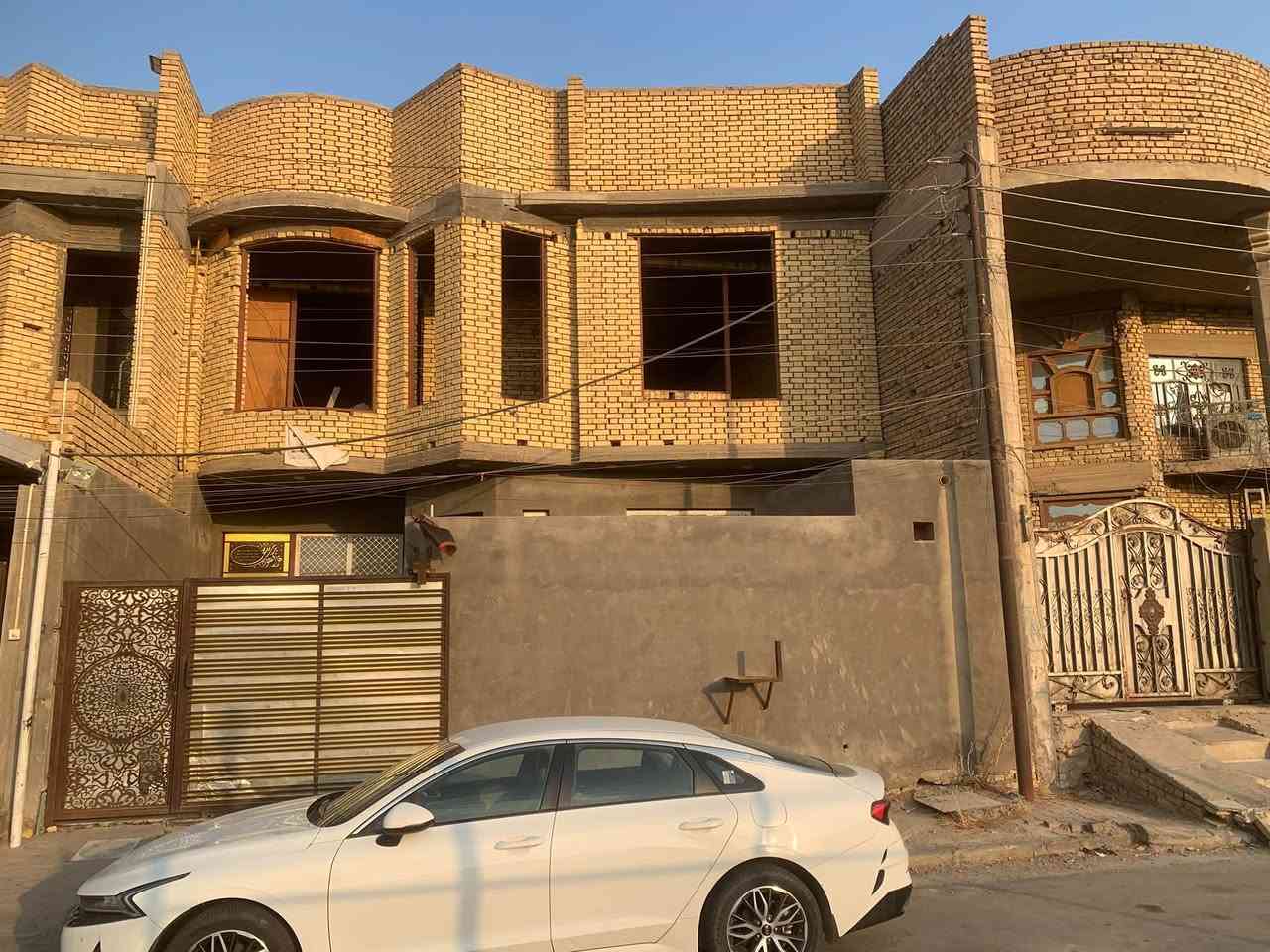 حي اور الاولى • ٢٥٠م • ٤ غرف نوم
