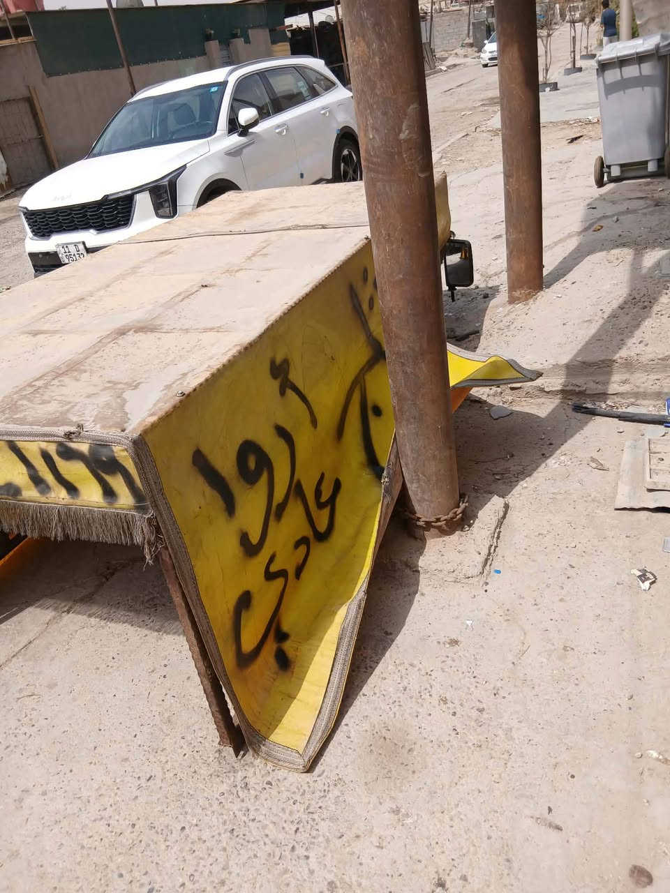السلام عليكم محجر لبيع السعر 75وبي مجال لطيبين ***********
