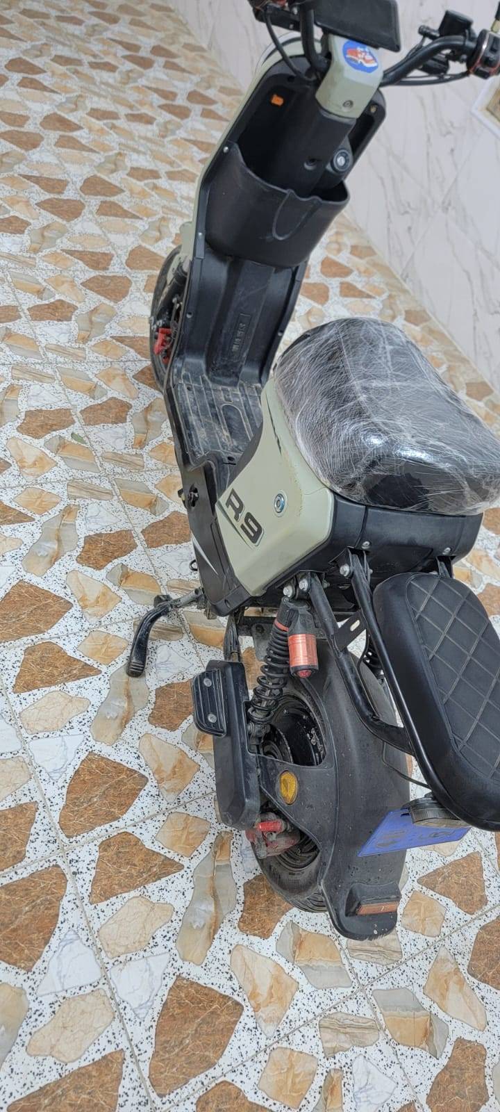 دراجة شحن • R9 • بطارية منفوخة