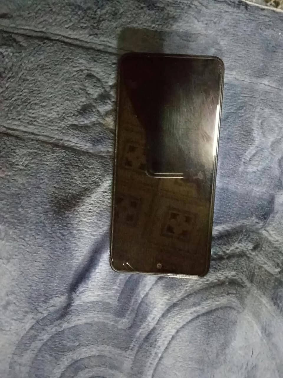 سلام عليكم جهاز للبيع اسم الجهاز Infinix ZERO X ذاكره 256 جهاز فطر بل كامره بس ماكو ايخدش بل تصوير حهاز بدلا شاشه اصليه من شركته السعر 150 وبي مجال قليل رقم الهاتف واتساب ***********
