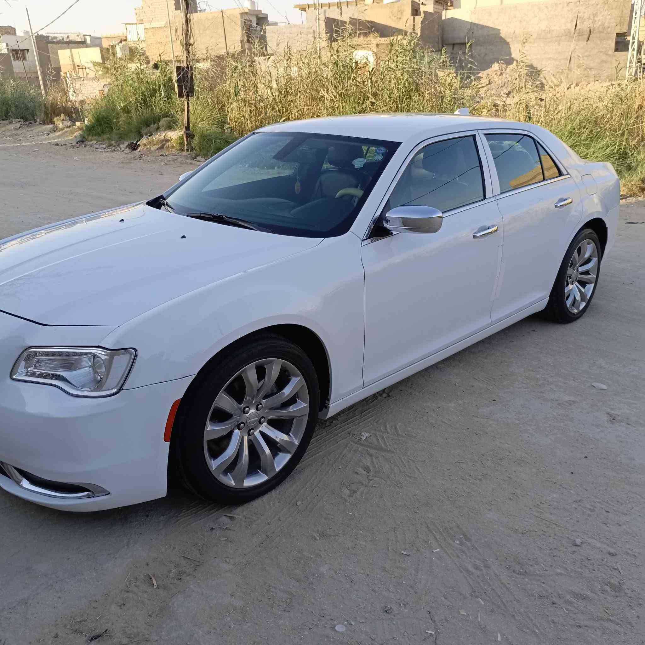 اوباما 2019فئات C300مكفوله  ماشيا 87 كشنات حار بارد خزن ميموري سيارة ما ناقصه اي شي ***********
