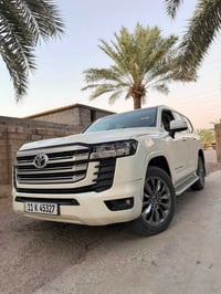 لاندكروزSAS موديل 2025 للبيع GXR مواصفات شاشه كبيره وشاشات كشنات خلفيه...