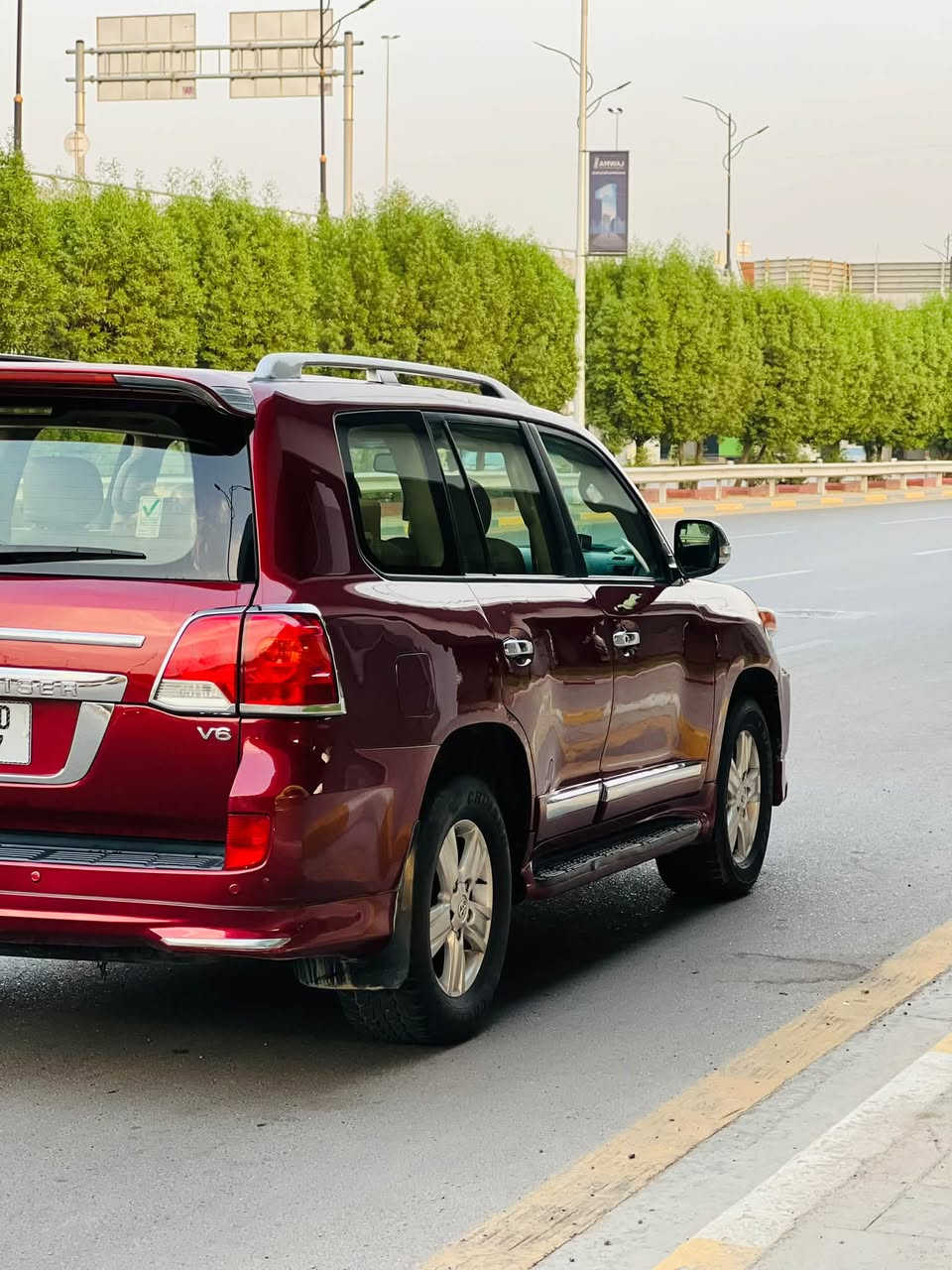 لاندكروز • ٢٠١٤ • رقم بغداد