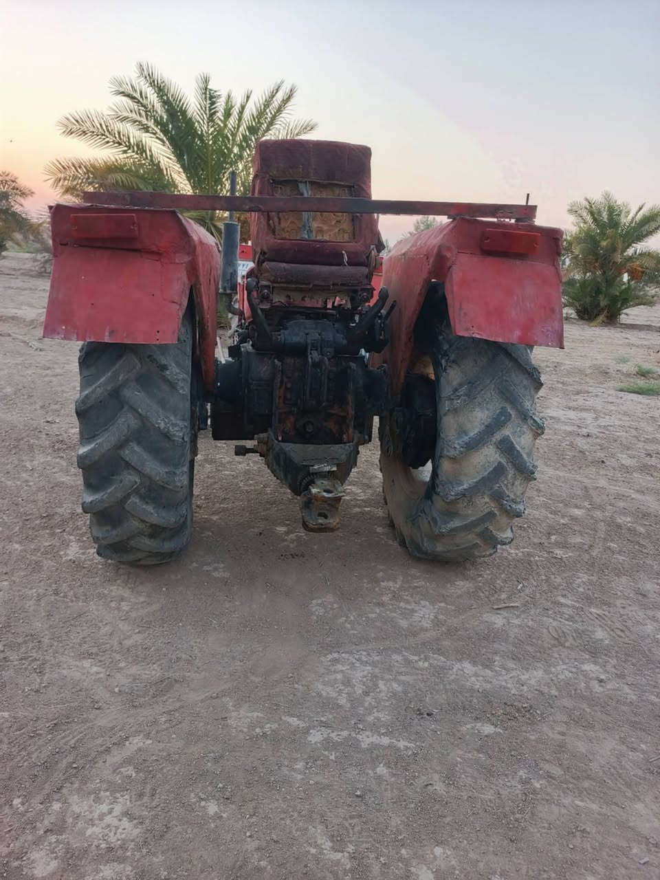 السلام عليكم مكينه عنتر البيع موديل 85محرك لاتنقيص ولا تبخير بم جديد كير جديد تايرات اماميات جدد بسعر مناسب ب2250وبيهى مجال العنوان بابل رقم الهاتف  ***********
