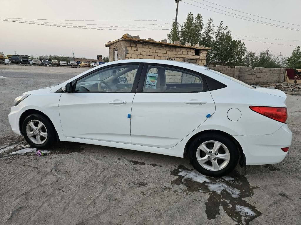 مكلف بالنشر 
اكسنت خليجي كفاله عامه 
جديده جدا استخدام شخصي من الدوام للبيت 
كفاله من الصبغ والفتح والتبديل والضربه 
محرك ١٦٠٠ 
رقم ذي قار 
مكانها قضاء الشطره 
السعر ٨٩  بيه مجال 
*********** الشطره, ذي قار
