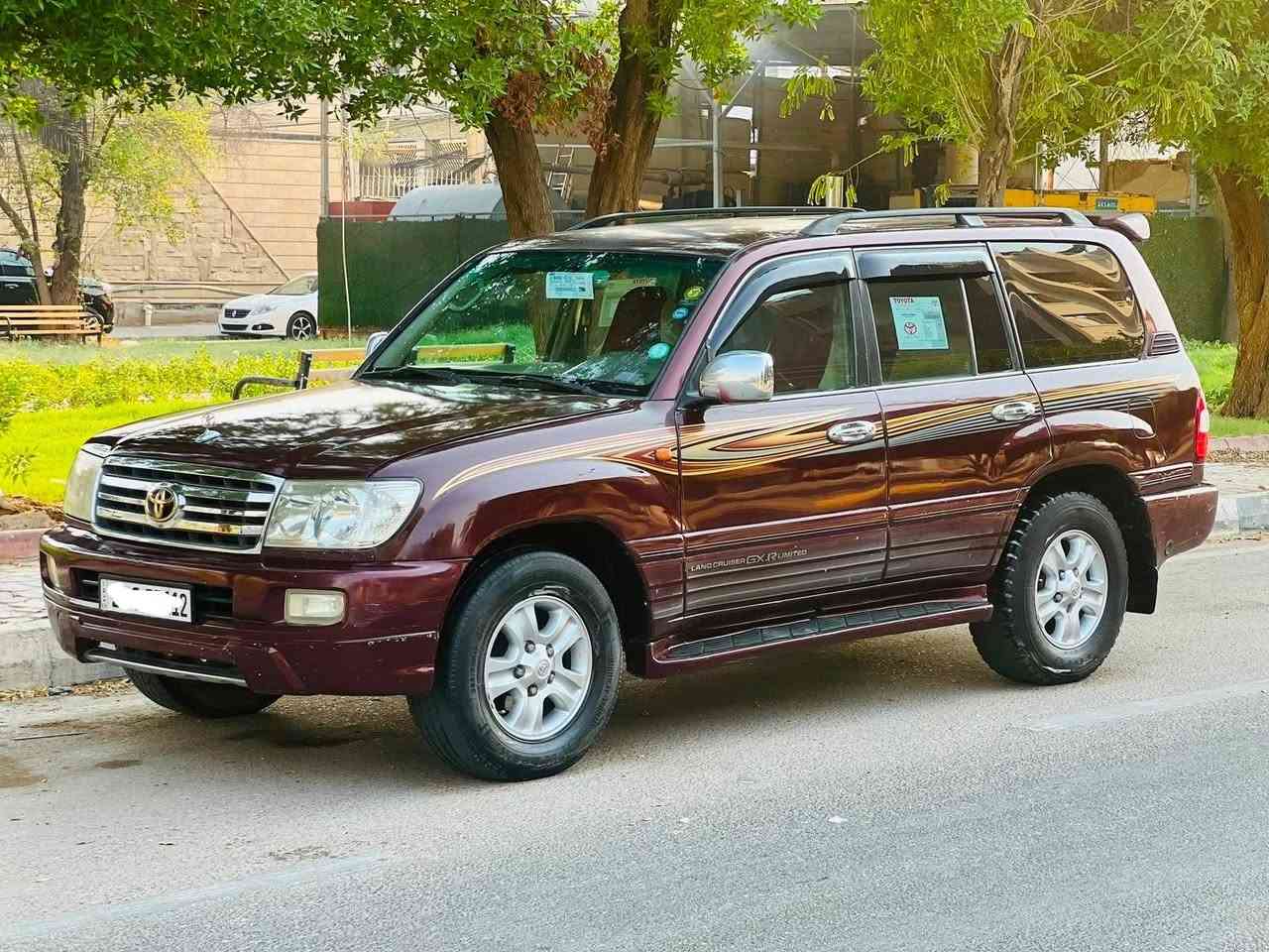 تيوته لاندكروز خليجي مديل2002رقم دولي سنويه لل28السعر 107وبيه مجال للستفسار اتصل *********** مواصفات مكينه وكير مكفولات كير تماتيك حجم لمحرك 6سلندر 7راكب ثلث قطع تبريد ثلج بيه منظومه غاز 80لتر  كفاله عامه من الضربه والتبديل بيهه رشات صبغ جماليه حداديه جديدهه دبل تانكي كهربايات كله شغاله سياره جديده وجاهزه وأي نقص مابيهه المكان كربلاء عين التمور, كربلاء

