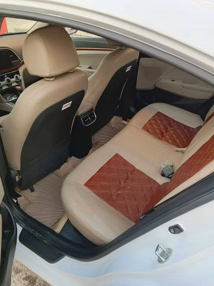 النترا موديل 19 خليجي فول 1/1 السياره استلام شركه رقم بغداد هزه جديدة
على ادينه ماشيه 80 الف حقيقي 
السياره بيه الدعاميه الاماميه مبدله للجماليه بدون ضربه
والدوسه الي جوه باب السايق مصبوغه اثر شخط 
بيه بارد اصبعين بالجاملغ الامامي
السياره جديده بمعنى الكلمه 
خمس ويل كب 
بصمه صندوق او ابواب اوتشغيل
حساسات امامي خلفي 
تحكمات ستيرن 
شاشه
سلايت 
السعر 145$ اوبيه مجال
مكان السياره بغداد حي الخضراء 
للاستفسار اتصل ***********
