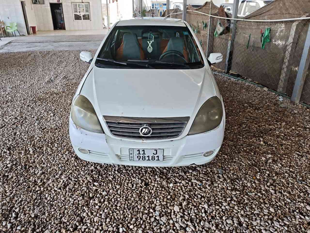 سلام عليكم ليفان ٥٢٠ سعرها ٣٣وبية مجال رقم بغداد دولي بسمي ***********

