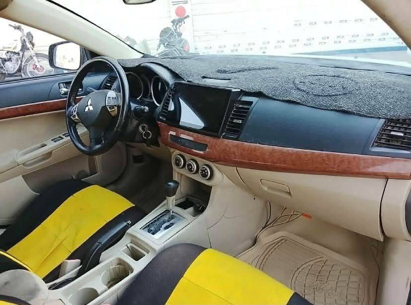 تەنها 48 گەڵا
میتسوبوشی لانسەر قرش مۆدێل 2008
ناو زەرد تۆماتیک چوار بستۆن شاشە ئایپاد ڕەقەم سلێمانی  ڕەقەم و سەنەوی تازەیە بەشەرتی تەحویل و وەکالەت تەبریت سارد و گەرم بەشەرت تەقە و رەقەی تیا نیە حیزام بویاخە سەقفی بویاخی نیە نرخي 48 گەڵا و مەجالی تیایە ژ.م***********
***********

