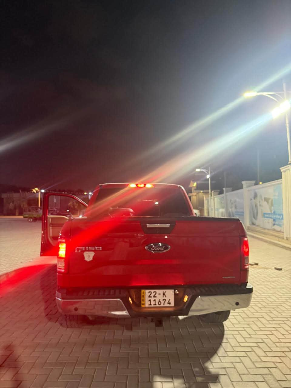 سلام عليكم لبيع فورد إف-150 (Ford F-150) لون أحمر مميز  مواصفات خليجية
رقم الهاتف/ خالد ***********

 الموديل /2017 

بدي قصير باب طويل مرغوب

 الفئة: فورد F-150 (4x4) دفع رباعي.  

 اللون: أحمر خارجي / داخلية جلد بيج بحالة ممتازة.  

 المسافة المقطوعة: 120,000 كم.

 المواصفات والإضافات:

 نظام دفع رباعي (4X4).  

 شاشة معلومات وكاميرا مع نظام Ford SYNC.  

 رقم أربيل 22k11674

 دواسات جانبية وشبك أمامي بإنارة.  

سيارة استخدام شخصي سعرها 200$
