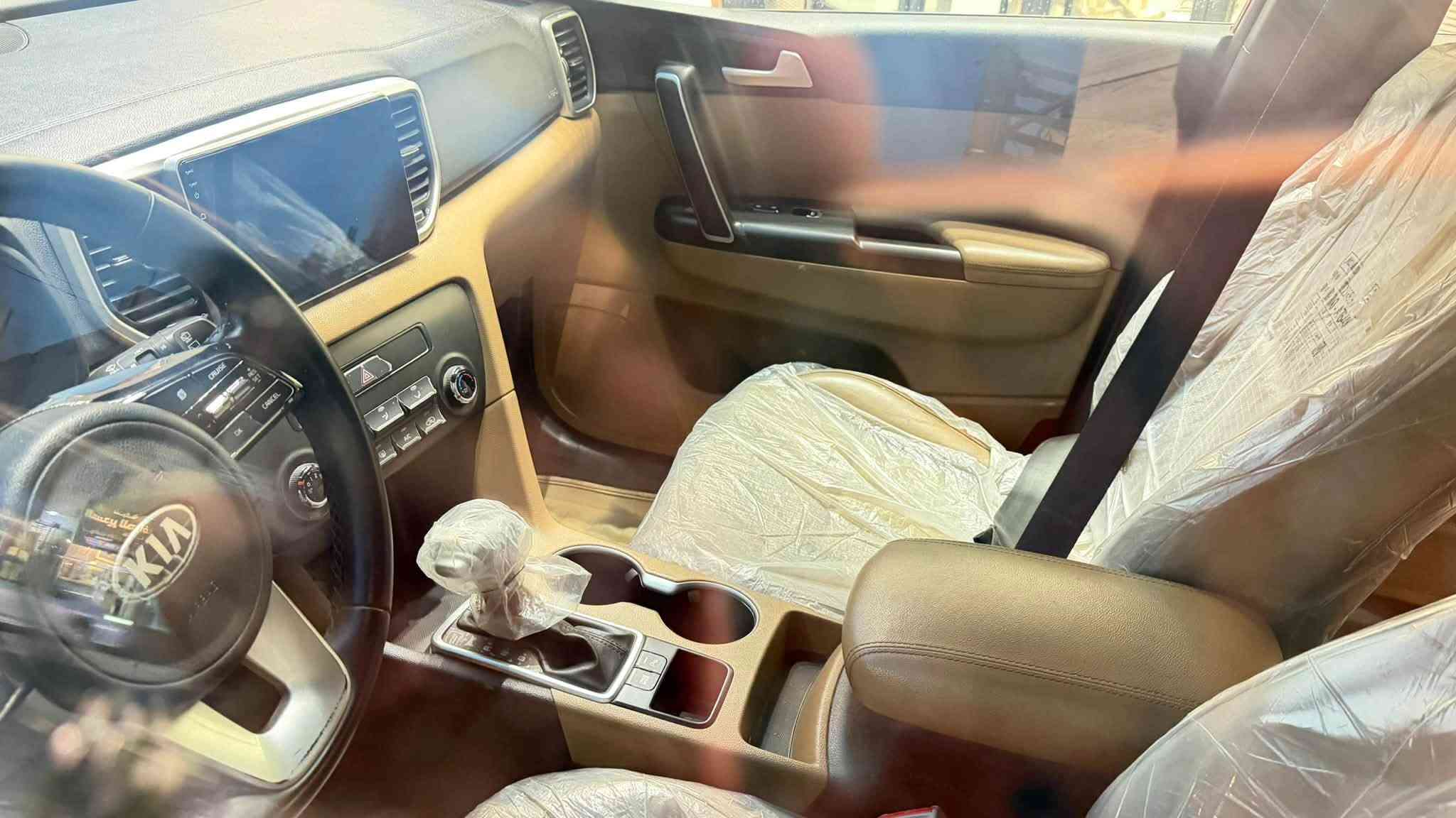 سبورتج أحمر • ٢٠٢٠ • كفالة عامة