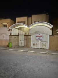 دار للبيع في مجمع السلام السكني كامل الاضافات والتغيرات المساحه ٢٠٠م ل...