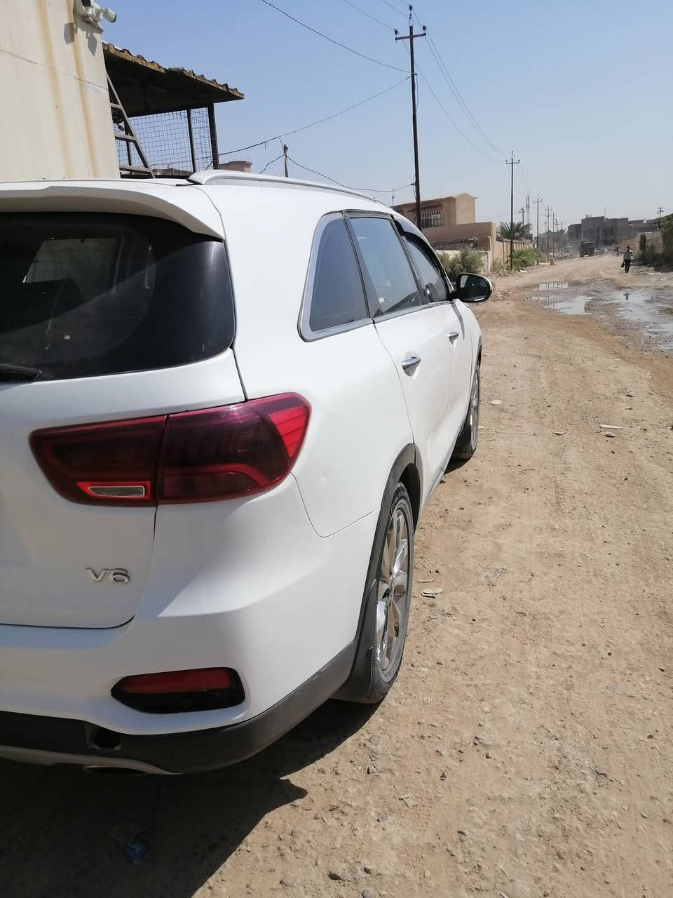 السلام عليكم سورنتو ٢٠٢٠ خليجي سته سلندر فول مواصفات ماعدا الفتحه رقم قادسيه بسمي هزه جديدةسنويه جديده السياره متجايه صبغ عام للاستفسار الاتصال ***********
