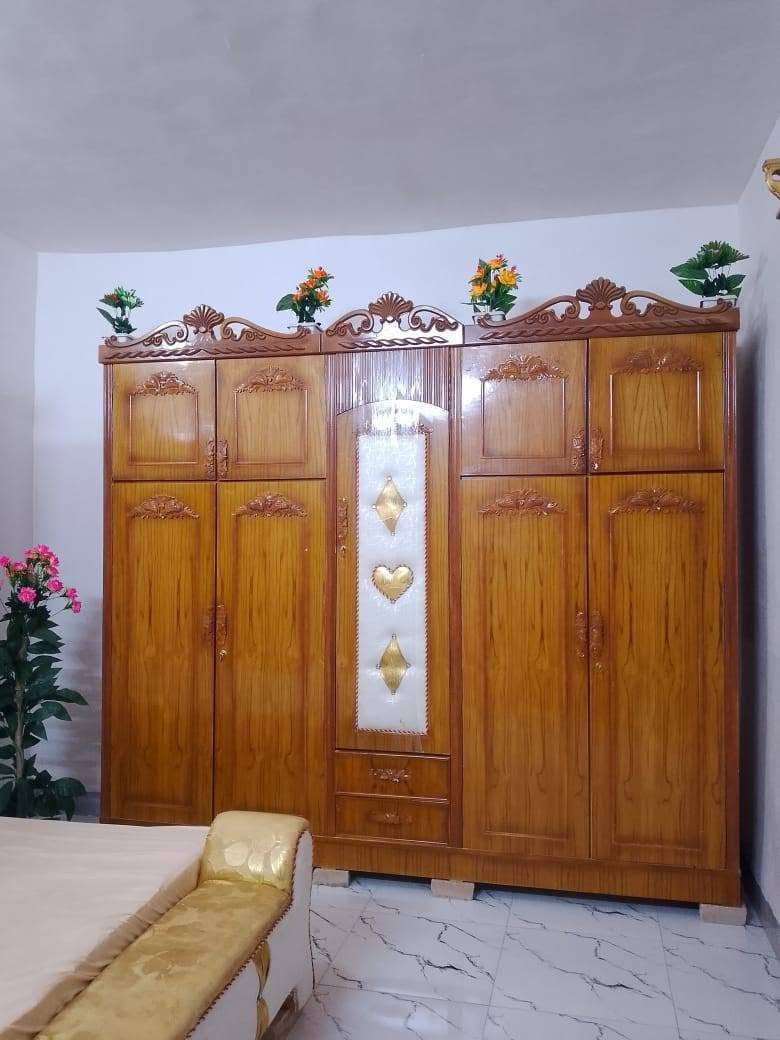 للبيع
***********

صاحب الغرفه
