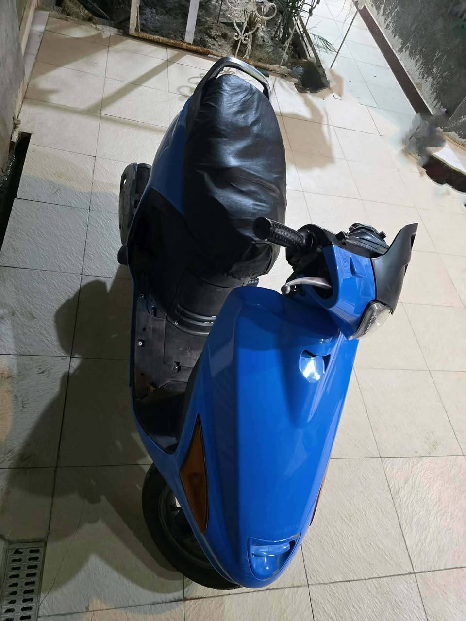 السلام عليكم دراجه فراشه للبيع مفتوحه مره وحده كهربائيات شغاله ناقصها بس دبلات اماميه السعر 300. ميسان المجر الكبير 
***********
