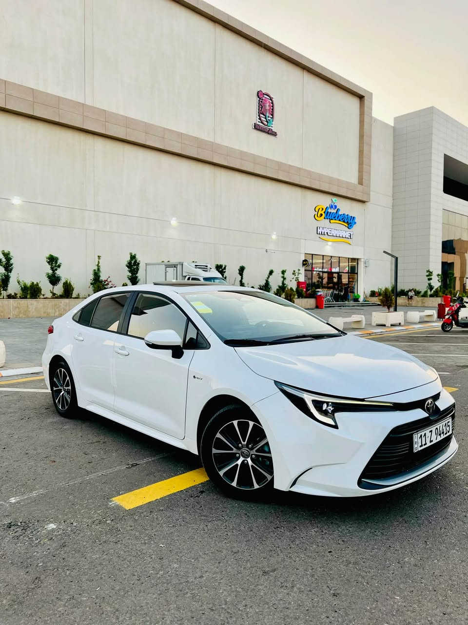 للبيع بسعر 158$ ...
كــورلا هايبرد ..
موديل 2025 شكل الامريكي وضع الشركه..
ماشيه 18 KM حقيقي
رقم بغداد باسمنا...
السعر 158$
مكاني صلاح الدين تكريت
***********
***********

