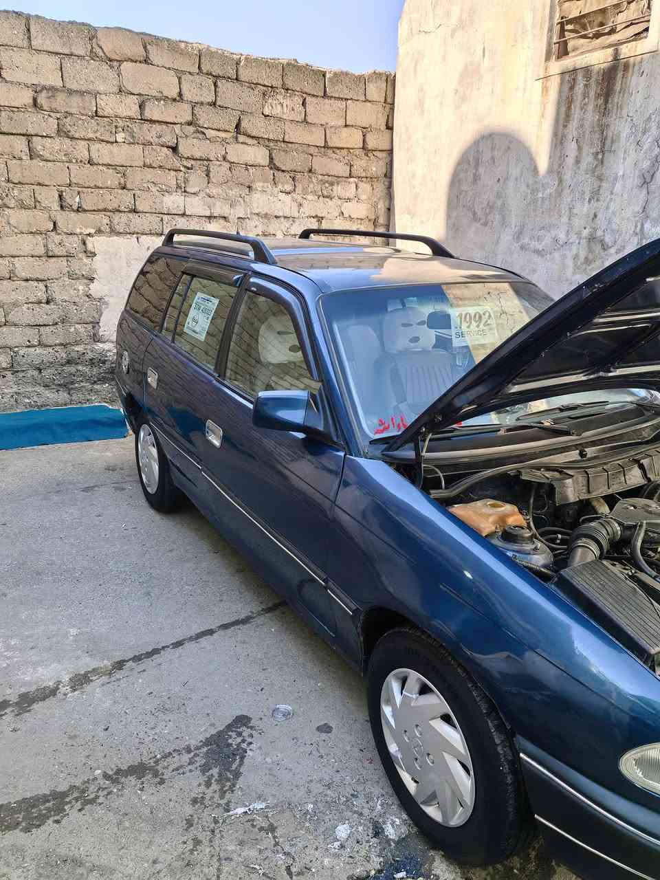 أويل استر للبيع حج 16 موديل 92 سيار حلو قفل مركزي كربون موجود كير عادي سيار فول نضافه سعر 45  بي مجال *********** خابرني و دلل مكاني موصل كراج شمال
