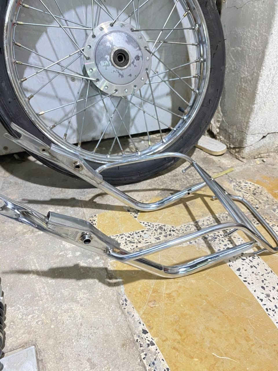 غراض البيع مكينه طفت ماشتغلت ب100
وبيه مجال الوياله نضاف ب90 ول دبلات 35 ول سله ب10 ول عينه ب10
***********
