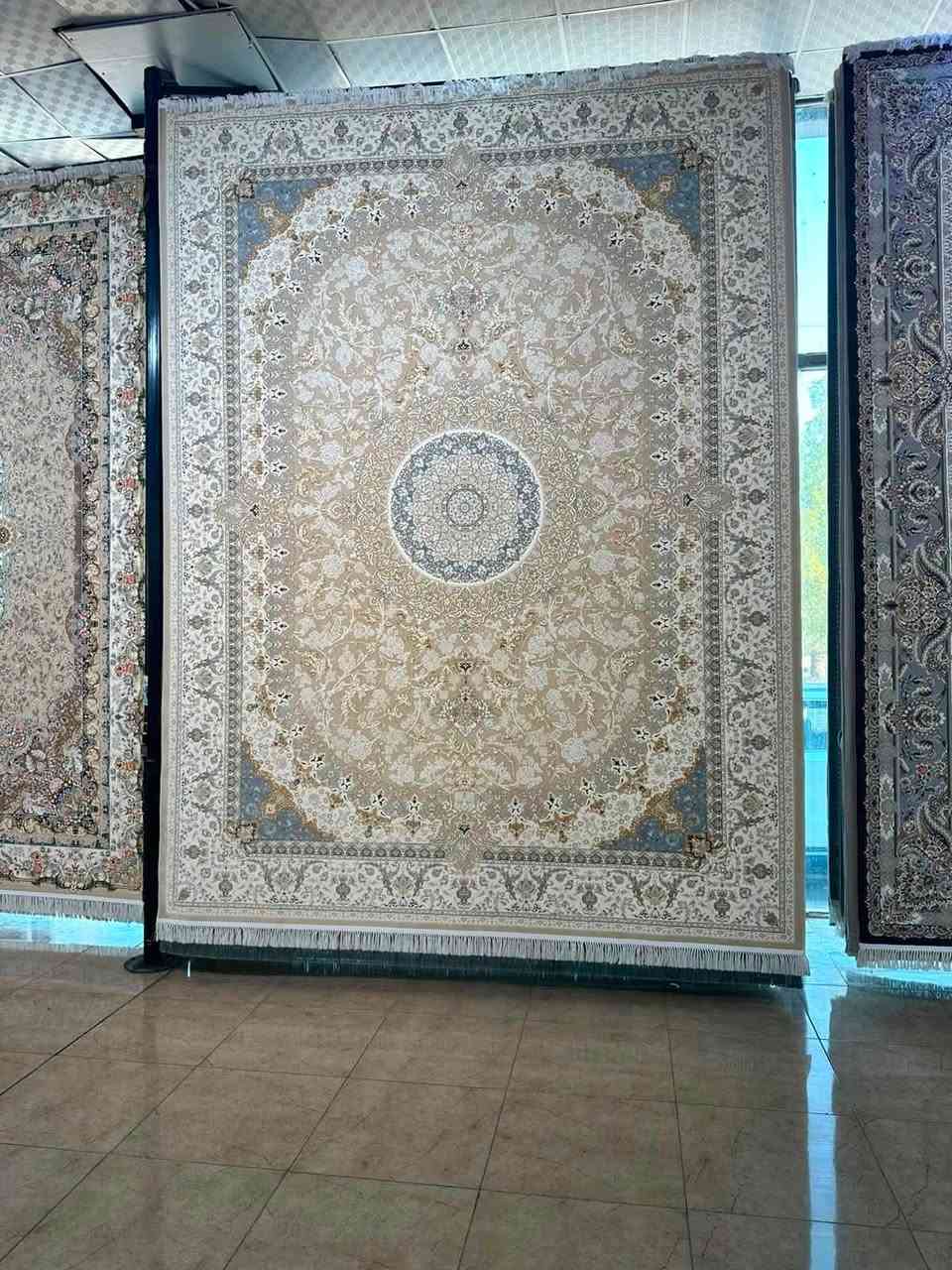 سلام عليكم زوالي ايراني كاشان حفر
١٢٠٠ شانه 

قياس 3*4 

عدد القطع 4 زوالي

جديد غير مستخدم 

سعر الزولية ٦٥٠ 

للتواصل 

***********

