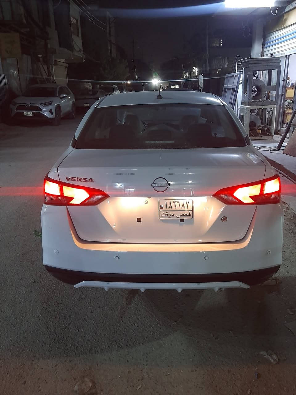 من رخصت الادمن... سلام عليكم شباب..... نيسان فيرسا مكسيكي وارد  ٢٠٢٤ مكينه ١٨٠٠ كير ومكينه مكفولات ماشيه سياره( ٨) الف وقابله لزياده...
 مواصفات السيارة عاديه سويج رادار امامي تحديد مسار تحكم ستيرن جهتين شاشه كار بلي حساسات خلفيه بشرط السبير مانزل....
حادث السياره بامريكا موضح بصور جاملغ وامبدل اصلي اصبع من لبنيد ولباب كذالك ربعه بدون صبغ بشرط بجم كبس حتى دعاميه اصليه مالته....
شباب سياره منفيس وراعي المنفيس موجود بشرط يبصملك ثاني يوم ترقم جميع لمحافظات عده إقليم كردستان بشرط ترقيم علي تاخذ رقم من عندي يعني بين قوسين(تاخذ سياره مرقمه كامله )سياره كامله وجاهزه بالعافيه ع الي ياخذها جديات بعدها بنايلون ... السعر (125)ورقه وبيها مجال قليل جدا ....مكان السيارة بغداد السيديه........وآسف ع لطاله تحياتي الكم .....للإستفسار ***********
