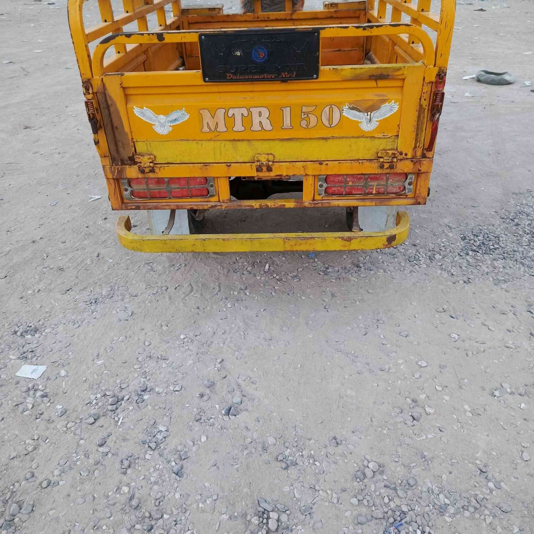 السلام عليكم 
ستوتة سوبر MTR للبيع بكاني بصرة حي الحسين شارع السيد موديل 2021 رقم الهاتف ***********
