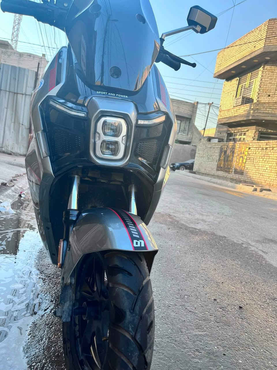 دراجة سوبر ايبو اخذتها من مؤيد طياره قبل سنه دراجه ممتعوبه بطاريه ليثيوم ملف 2000 مكاني الزعفرانية 
***********
