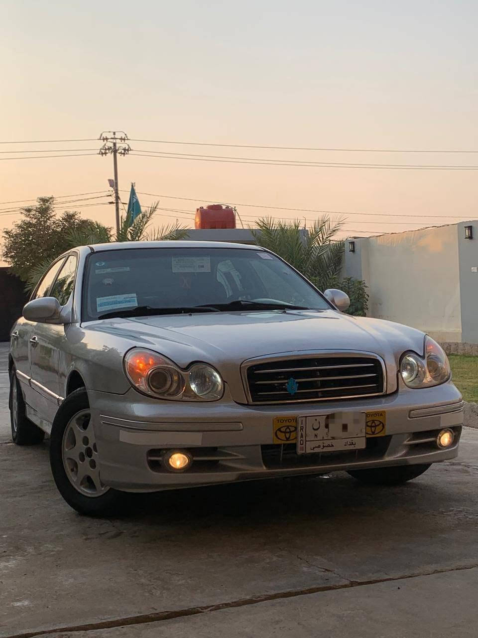 السلام عليكم.....
سوناتا 2004 ..... وفود...🫠 لون سلفر ..

رقم بغداد....   

شرط التحويل...  مشروع وطني 2028  بسمنا  

تحكم ستيرن جهتين..

دوس رياضي 

كيجات رياضي 

  جهاز موازنه ABS

أيرباك دركه 

أيرباك دشبول  

ويل كب لمتدد.... 16

تبريد بيانو

حساسات خلفيه 

كير اوتوماتك 

شرط من الشروط اذا جيت و طلعت بيه عيب أو شي ما عجبك اخسر 10 أوراق من سعره

يدات نيكل   

مكفوله من ضربه ولكص ...

كهربائيات ع وضع شركه ولا ملعوب بيه... 

تبريد ثلاجه  🥶 تدفئه نار ... منضومه لايت فول ..تخم تاير.... جديد بأيدي...كير ومكينه خير من الله...... بشرط فول

كهربائيات كله شغاله بلادي.... 

شرط لغود وتكم عله وضع الشركه مملعوب بيه....

(( ماشيه 129 الف حقيقي ))

سياره ما بيه كل عيب تخبل ول ياخذه  يرحملي من وراه 

دشبول ابد جديد زلغ ما بي .... 

بطاين جدد 4 

شرط لاضربه ولا كص و خياس  ولا كلشي وين ميعجبك روح افحص  ...

صدر خلفي أمامي كله جيد ما ملعوب بي عشركه  نعومه صاعد حديث درايم شفتات جدد و مشط هم مال حاويه قبل يوم بدلتها ... 

بشرط ترايك 200. 

غرفتها جديده ...دواخلها مثل كشنات شركه جدد ❤ ... ..مسجلها فول......كيجات كلها شغاله...

محرك 2.700 (المرغوب) 6v أقلاع جوي 

السعر)( 65 ))بيها مجال

***********

***********

ميعجبك سعر عوفه لا تعليق رجان الله شاهد سياره متعوب عليه 

الموشراي لايضل ابكيفيه ينطي اسعار والسوك كلشي بي السياره محد يعرف قيمتها بس الجناي وبلحقيقه احله من الصور ❤️وحلالي عزيز مثل مانته عزيز ✋
