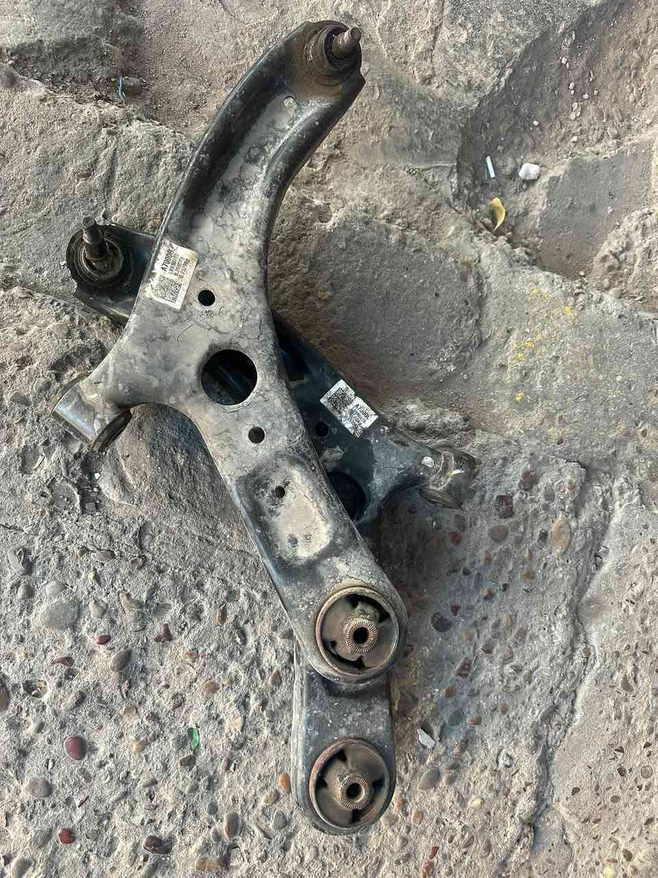 سلام عليكم عيني عندي تخم نوزلات فورتي 17
وعندي طبلات كامله مابيهن شي وعندي دبلات كامله هيه ولوي وقاعده دبل بس موديل يمكن اقدم من ال١٧ قيم وخذ مكاني بغداد ***********
