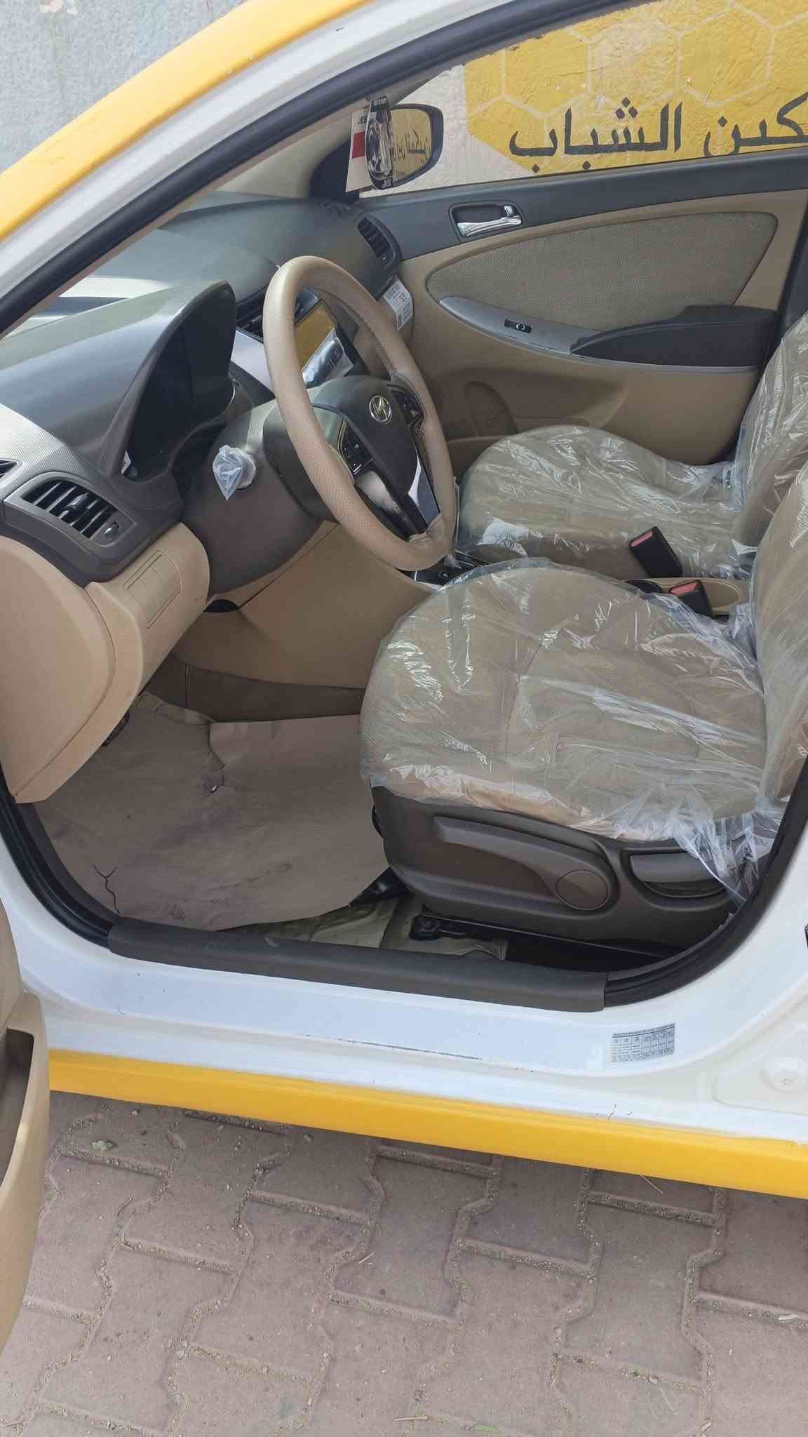 اكسنت ٢٠١٢ • بدون حادث • محرك ١٦٠٠