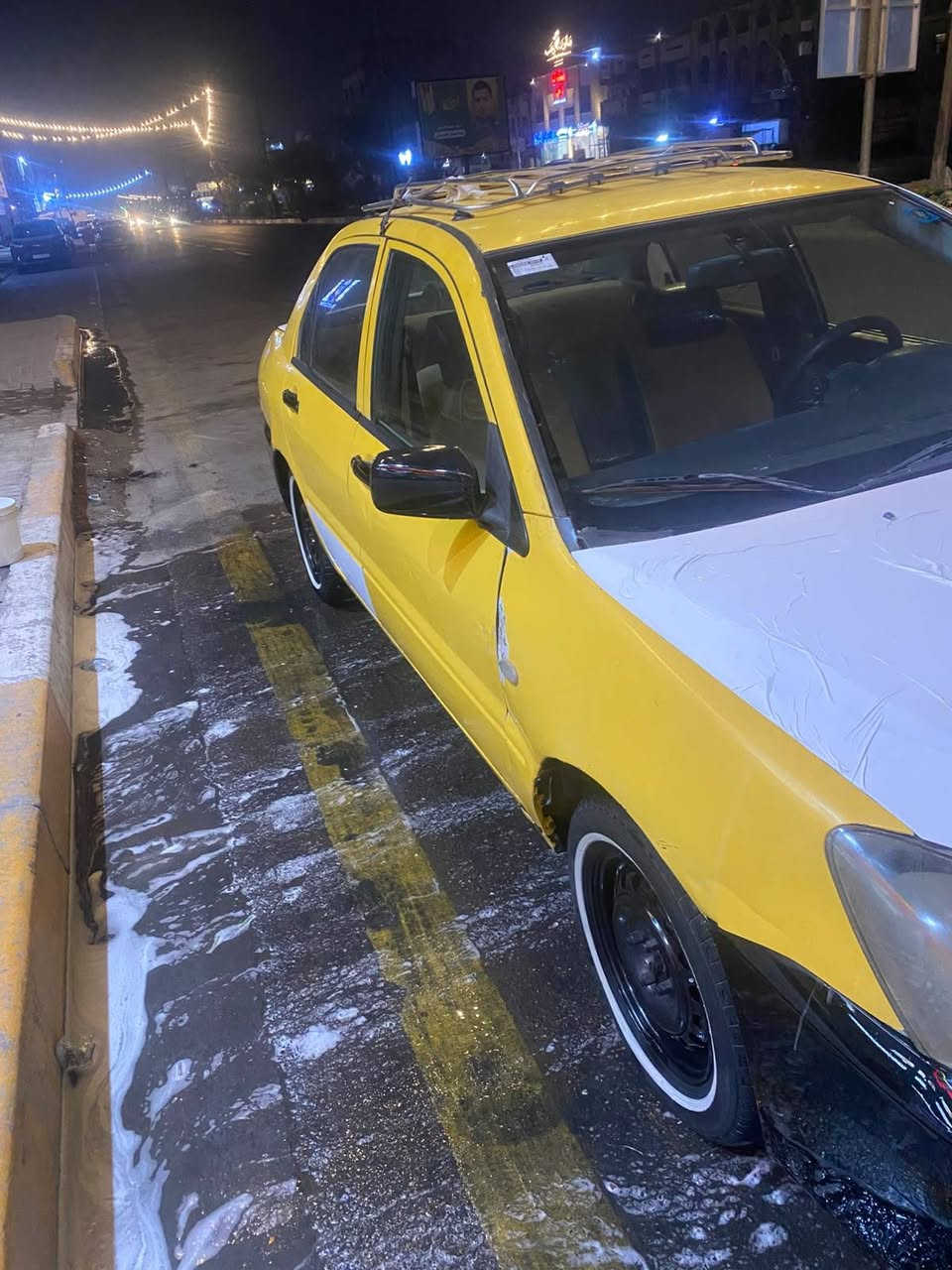 يا الله سلام عليكم 
لانسر بومه 2007
سياره كلش حلوه 
تبريد ثلج حداديه اماميه خلفيه نضيفه باتري جديد تخم تاير جديد سياره متعوب عليها ما ناقصها شي كبل لل شارع رقم نكليزي بسمي تحويل ثاني يوم مصفر هيئه وغرامات مكاني بغداد حي اور قرب جامع الفردوس سعرر (47) بيها مجال حك الجيه شباب اني مكلف بل نشر رقم صاحب سياره ***********

