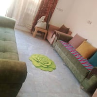٨ مقاعد • نضيف • زين القوس