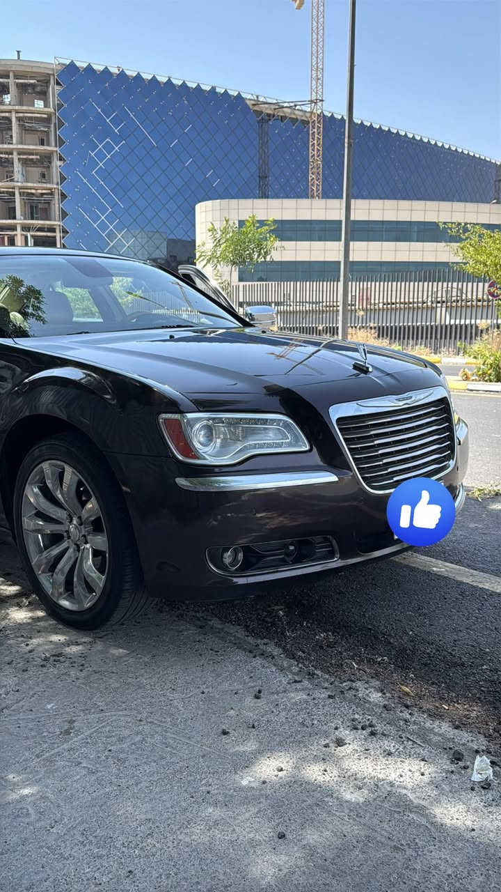 السلام عليكم
كرايسلر C300 خليجيه
موديل 2012
فول VIP
مكينه 3600 
كير طياره
دفع خلفي اكسل
رادار امامي رادار خلفي مري قلاب تدفئة تبريد كشنات 
كشنات جلد كشنات كهرباء تبريد قطعتين شاشه كبيرة دواسة البنزين والبريك تحكم كهربائي والمزيد من المواصفات
لون السياره جوزي غير محدد
حادث السياره صفحه صبغ بدون ايرباكات بدون دواخل بدون تبديل
سنوية جديدة رقم بغداد الجديد

رقمي للتواصل ***********
اقبل مراوس 
السعر 155$ قابل للتفاوض
اذا ماتجي وتشوف السيارة ما انطيك اتفاوض وياك علموبايل
